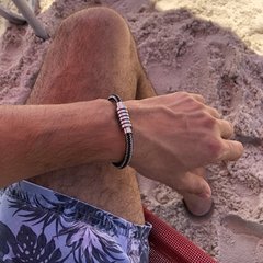 bracelete-de-aço-trançado-em-belo-horizonte-acessórios-masculinos-comprar-pulseiras-joias-estilo-moda-homem-moderno-pulseiras-de-couro-pulseira-de-pedra-