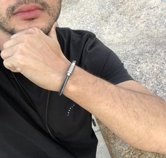 bracelete-de-aço-trançado-em-belo-horizonte-acessórios-masculinos-comprar-pulseiras-joias-estilo-moda-homem-moderno-bracelete-de-aço-trançado-em-belo-horizonte-acessórios-masculinos-comprar-pulseiras-joias-estilo-moda-homem-moderno-pulseiras-de-couro-puls