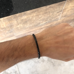 bracelete de aço trançado em belo horizonte. Modelos exclusivos com muito estilo e qualidade. Compre acessórios masculinos da loja que mais cresce no brasil, a Uno design store