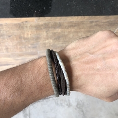 bracelete de aço trançado em belo horizonte. Modelos exclusivos com muito estilo e qualidade. Compre acessórios masculinos da loja que mais cresce no brasil, a Uno design store