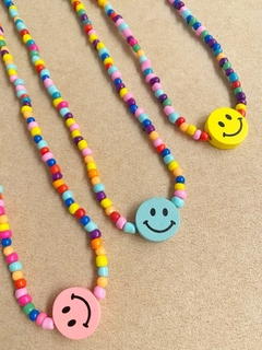 colar coloridos com smiles coloridos - comprar online