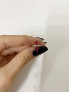 Piercing rubi rosa