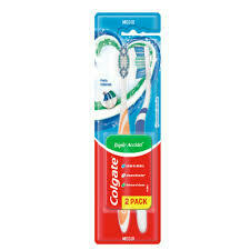 Colgate Pack Cepillo de Dientes Triple Acción - comprar online