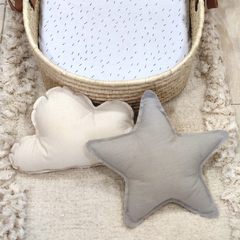 mini almohadón tusor forma estrella nube corazón decoración