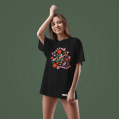 Remera Feeling Groovy - La Tienda Baúl