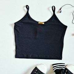 Blusa Regata Cropped Preta Básica na internet