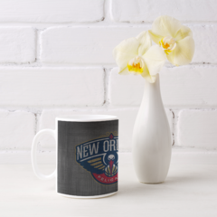 Caneca New Orleans Pelicans mod 1 na internet