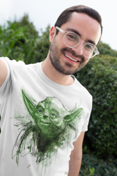 Camisa StarWars Yoda Branca na internet