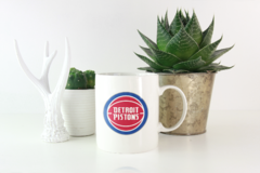 Caneca Detroit Pistons mod 5 na internet