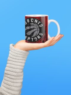 Caneca Toronto Raptors mod 11 - Presentes Personalizados I Canecas, Camisas, Perfumes, Quadros, Almofadas