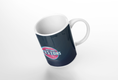 Caneca Detroit Pistons mod 7