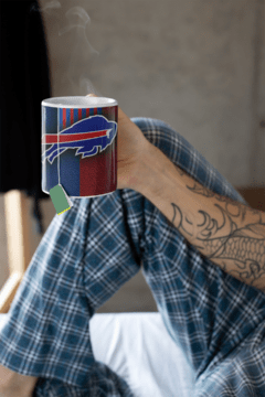 Caneca Buffalo Bills Mod8 na internet