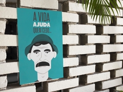 Placa MDF 3mm A4 Mensagem A vida ajuda a quem cedo madruga mod52 - comprar online