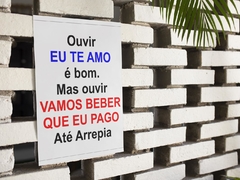 Placa MDF 3mm A4 Mensagem Ouvir Eu Te Amo é bom mas ouvir Vamos beber que Pago até arrepia mod71 - comprar online