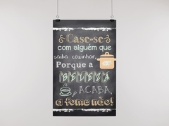 Placa MDF 3mm A4 Mensagem Motivacional Case-se com alguem que saiba cozinhar porque a beleza mod17