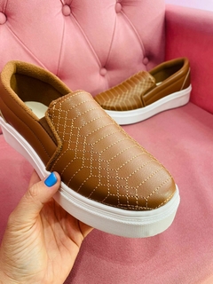 Slip On Clenir Solado Alto Caramelo - loja online