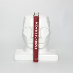 Sujeta Libro Head White - decoraciones exclusivas