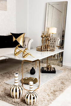 Candelabro Dorado Metal - decoraciones exclusivas