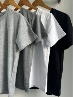 Remera algodón básica lisa (T. Aprox: M/L) - comprar online