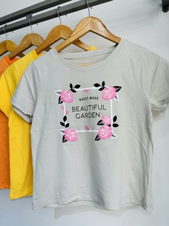 Remera BEAUTIFUL GARDEN (T. Aprox M/L) en internet