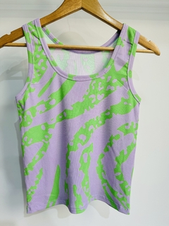 Musculosa estampada lila y verde (T. APROX S/M) - comprar online