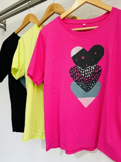 Remera dama mangas cortas 3 CORAZONES (T.Aprox L/XL)