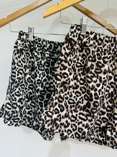 Short animal print algodon - comprar online