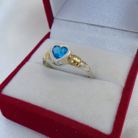 AN 159 Anillo Plata con Oro corazon celeste cubic