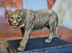 Figura Petit Escultura De Tigre en internet