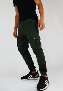 Calça Cargo Sarja Bolsos Camaleão Urbano Jogger Verde na internet