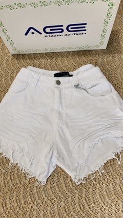 Short lady 2024 rock branco