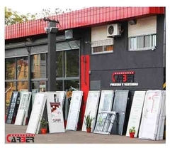 Puerta Placa Cedro Primera Marco Chapa 18 o Pino de 0,70 GROMANTI - tienda online