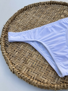 Tanga Califórnia - Branca - comprar online