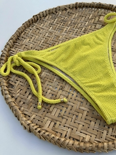 Tanga Lacinho Maresias Textura - Amarelo - comprar online