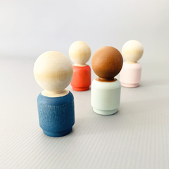 Peg Dolls Set x 4
