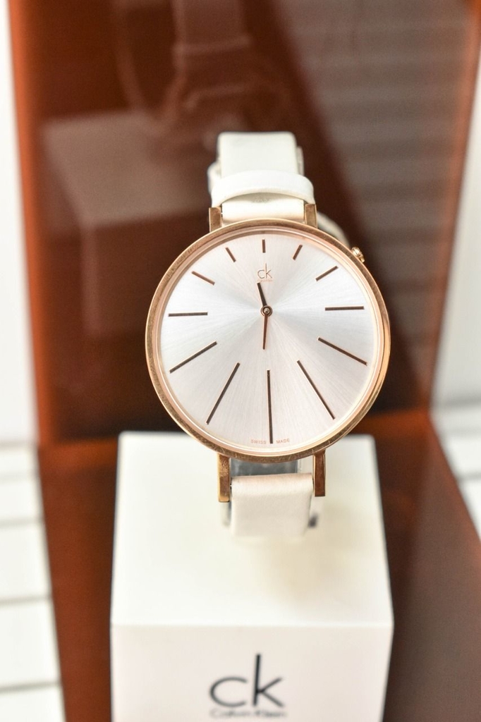 Reloj Calvin Klein Mujer Cuero Blanco Rose Suizo