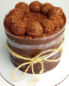 Brigadeiro Belga (Naked Cake) - comprar online