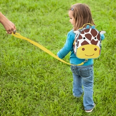 Mochila Com Guia De Segurança Girafa Linha Zoo - Skip Hop - comprar online