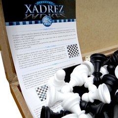 Jogo de Xadrez Oficial Cx em Madeira 40cm - Pais E Filhos