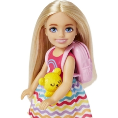 Barbie Family Chelsea Pronta para Viajar - Mattel - Riscom - Comércio Online