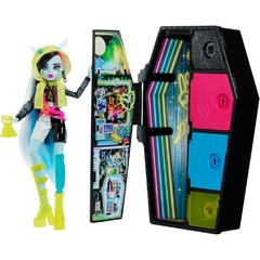 Boneca Monster High Skulltimates Secrets 3 Frankie - Mattel