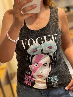 Musculosa Vogue en internet