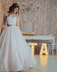 CATA QUINCEAÑERAS REALES - comprar online