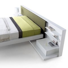 Base de cama con respaldo y mesas de luz a medida 8