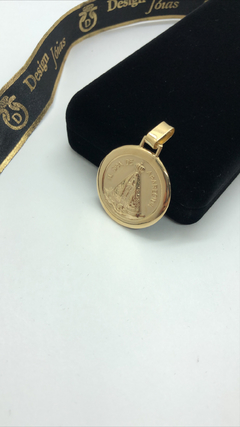 Pingente Medalha De Nossa Senhora Aparecida Em Ouro 18kl/750 na internet