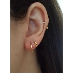 Piercing Orelha Ouro 18k Bolinha e pedra zirconia na internet