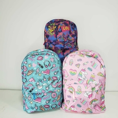 MOCHILA TEENS SURTIDA ESTAMPADA - comprar online