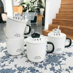 TAZA CON TAPA SOPORTE CELU GATITO