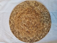 Individual redondo hoja de bambú con manchas