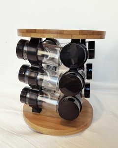 Especiero giratorio de madera de bambú y detalles negros en internet